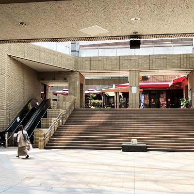 JR大阪駅から、なんばHatchへの行き方