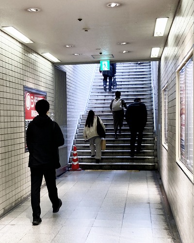 御堂筋線梅田駅からフェスティバルホールへの行き方