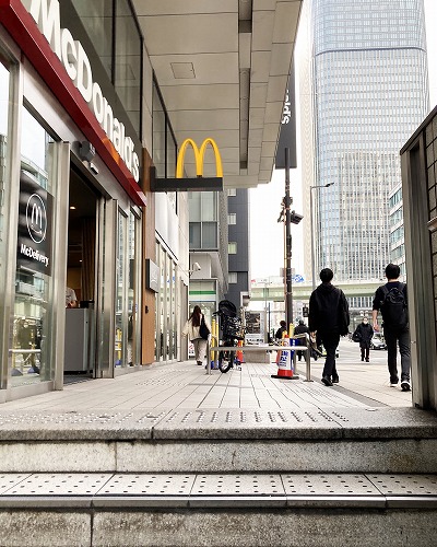 御堂筋線梅田駅からフェスティバルホールへの行き方