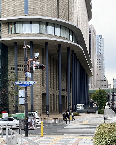 御堂筋線梅田駅からフェスティバルホールへの行き方