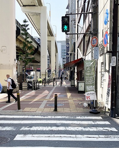 JR大阪駅からsoap opera classics Umedaへの行き方