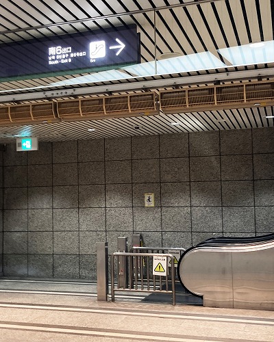 御堂筋線梅田駅からLIVE SPACE CONPASSへの行き方