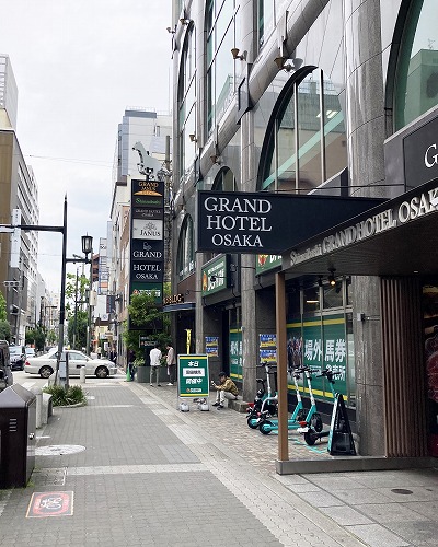 御堂筋線梅田駅からMusic Club JANUSへの行き方