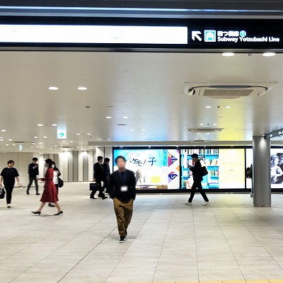 谷町線東梅田駅から四つ橋線西梅田駅への乗り換え方法