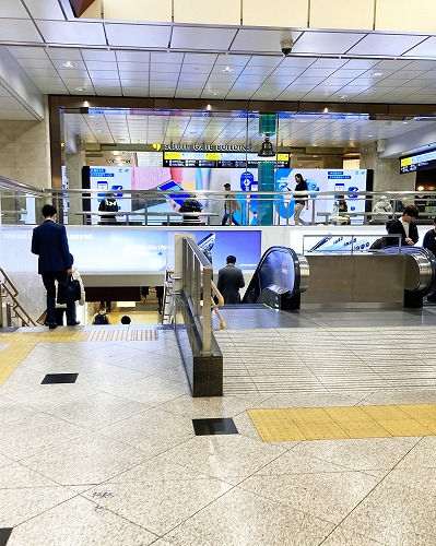 JR大阪駅からフェスティバルホールへの行き方