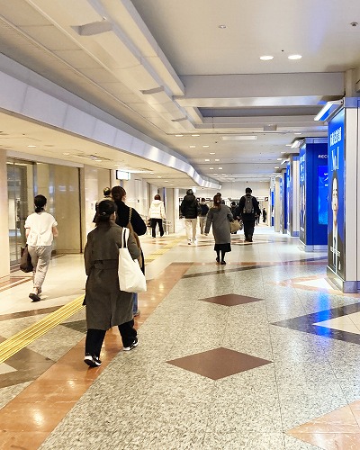 JR大阪駅からフェスティバルホールへの行き方