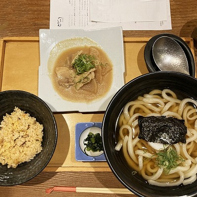 つるとんたん 琴しょう楼
