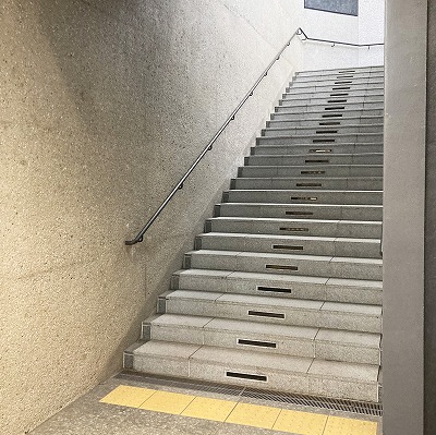JR大阪駅から「大阪駅(北)」のりばへの行き方