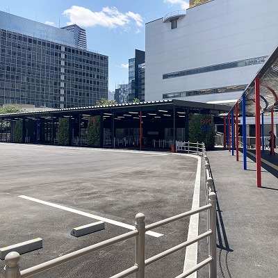 JR大阪駅から「大阪駅(南)」のりばへの行き方