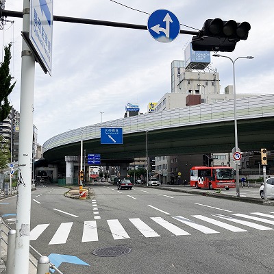 JR大阪駅から天神橋筋商店街まで徒歩で行く方法
