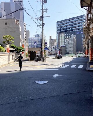 阪神大阪梅田駅から中崎町へ徒歩での行き方